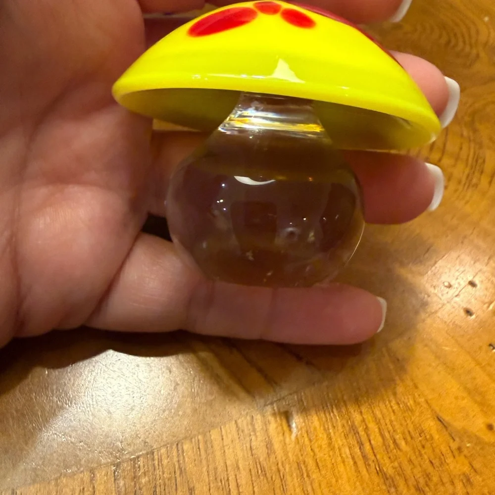 Signed Orrefors Glass Mushroom Red/Yellow/White Cap Paperweight Vintage - Picture 3 of 5